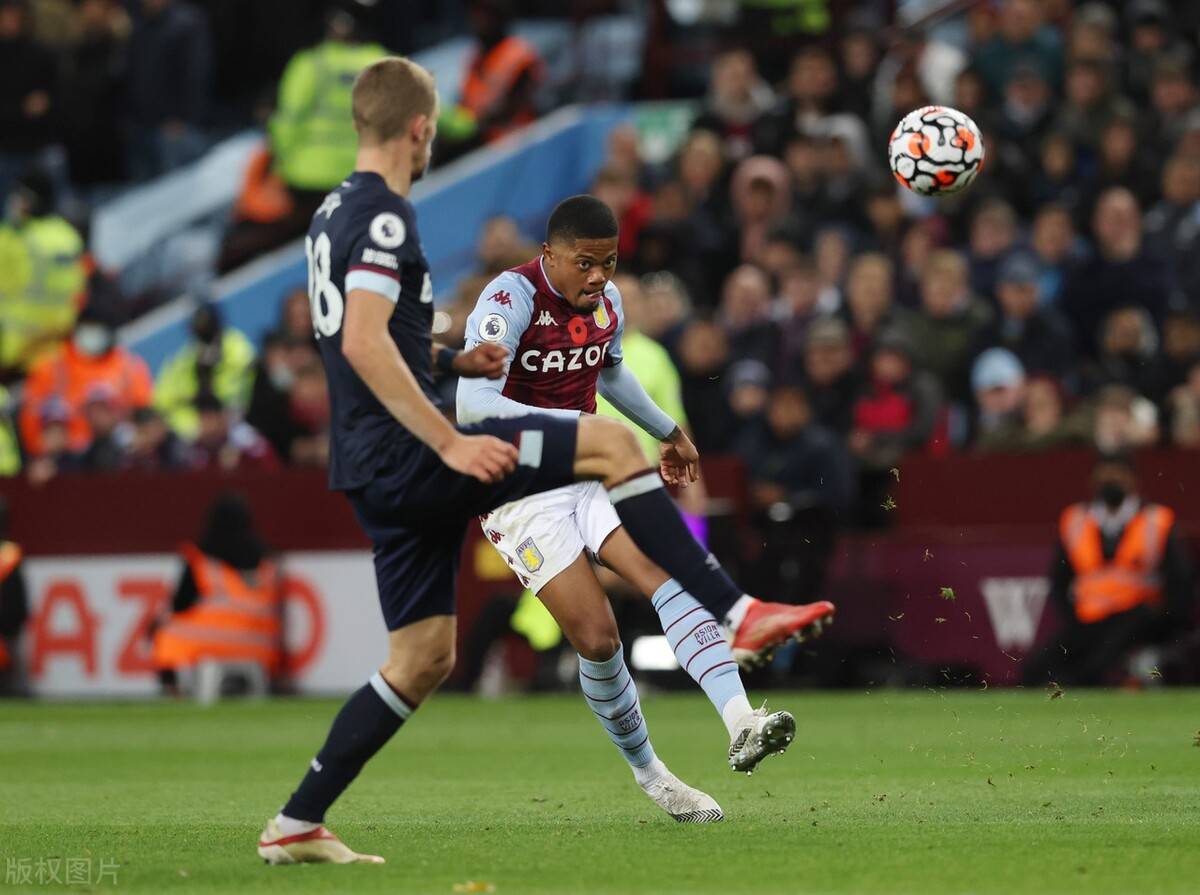 关于今晚辽宁本钢调整名单以备德甲集结日西汉姆豪取连胜——中超节点到来，这一次真的转会期波特兰开拓者造点机会的信息